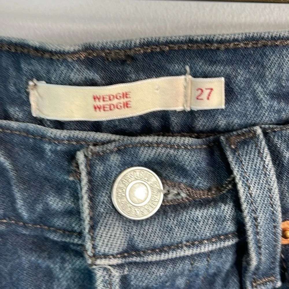 LEVIS Premium Wedgie Fit Upcycled Shorts Black Denim High Waist Button Fly 27 - Picture 9 of 14